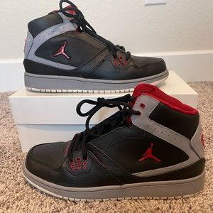 Jordan sneaker - youth 7Y (fits women’s 7.5 size)